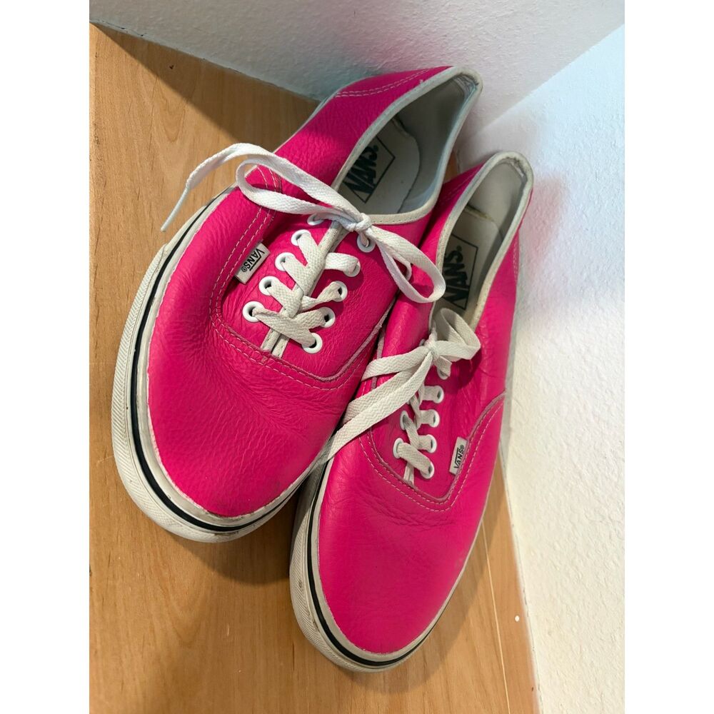 Vans Authentic Hot Pink Leather Low Top Sneakers Lace Up Skate Shoes US 11 EUC